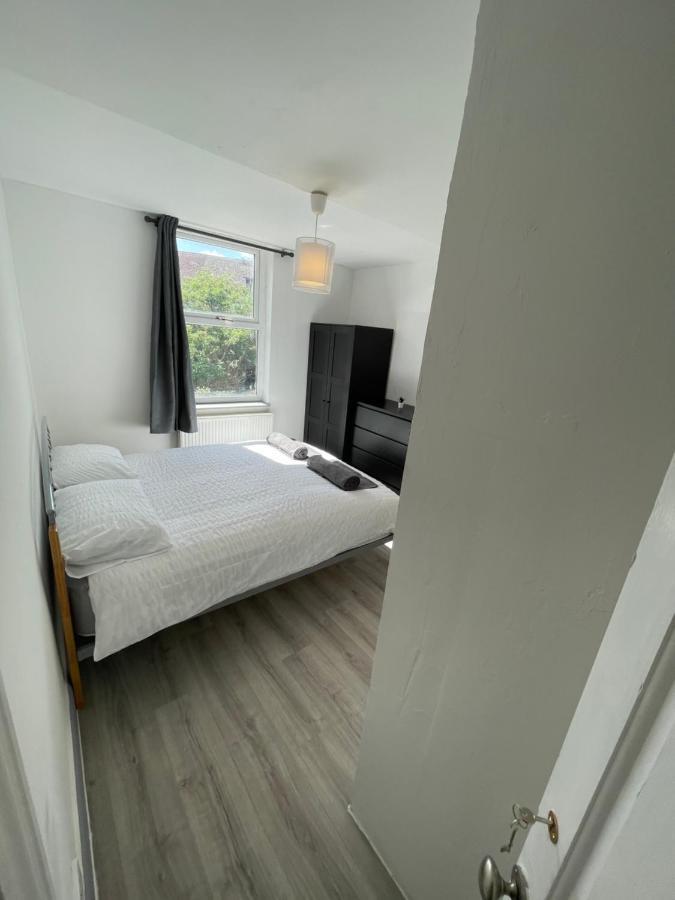 M&C Guest House Birkenhead Exteriör bild